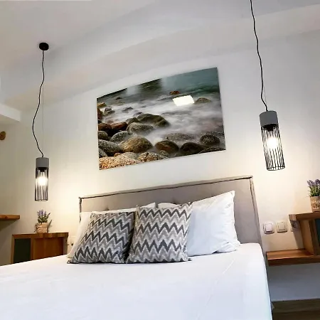 Aparthotel Mouses *