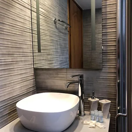 Aparthotel Mouses